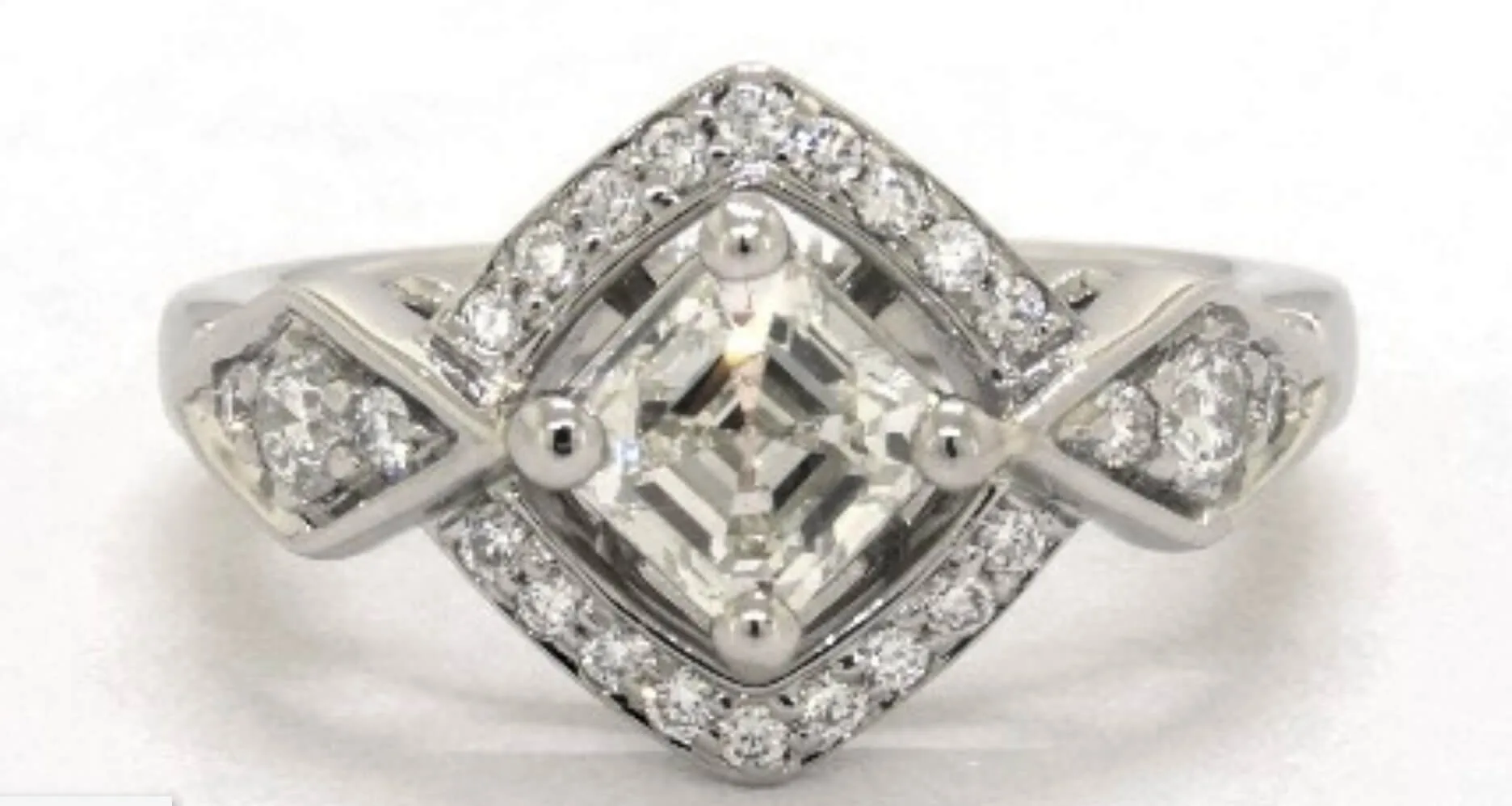 Art Deco Geometric Diamond Engagement Ring